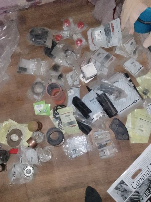 Запчастини на оприскувач CASE 3330