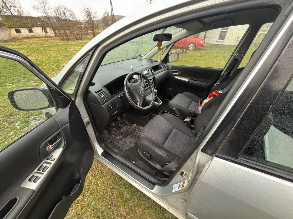 Toyota Corolla Verso