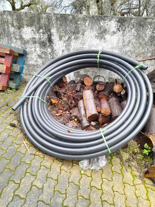 Mangueira preta de 2" nova