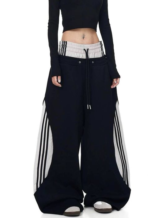 Широкі штани з лампасами тренди усі в нас