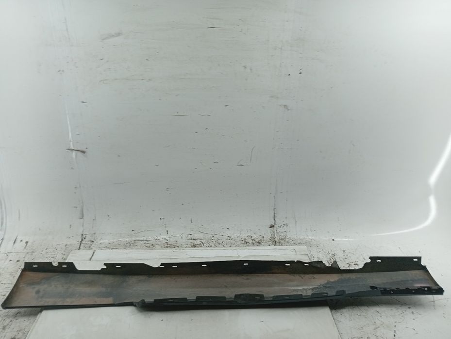 Embaladeira Plástica Direito - BMW 1 (E87) | 03 - 13