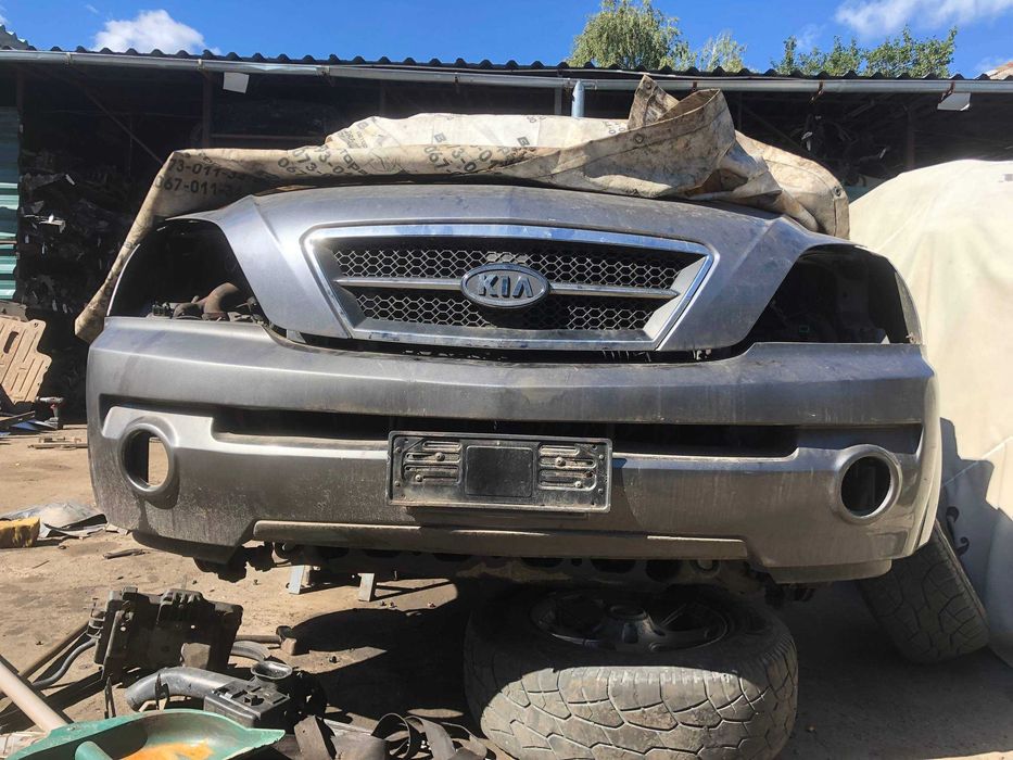 Бампер передній KIA SORENTO 2005 Цілий в гарному стані / Передний бампер КИА Соренто 2005