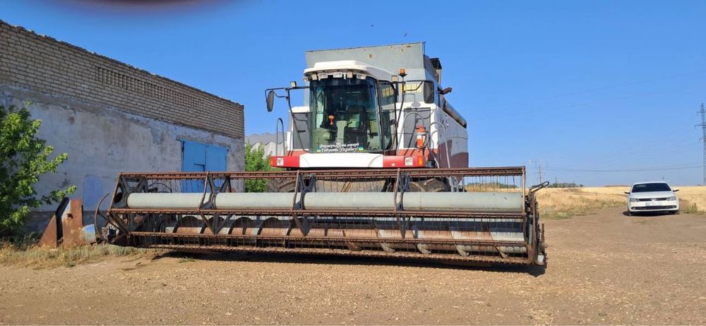 Продам Комбайн Акрос 530 2011