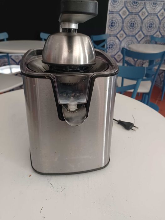 Maquina de fazer sumo laranja