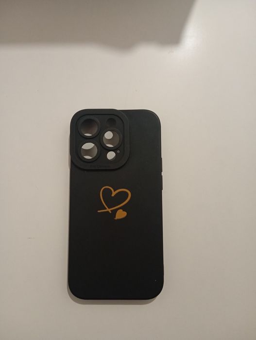 Capinha de iPhone 14 pro do modelo pequeno