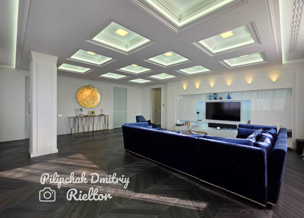 ЖК на Жуковского 3-Г. 265 м². Парк Резиденс Маяк Loft Project IQ House