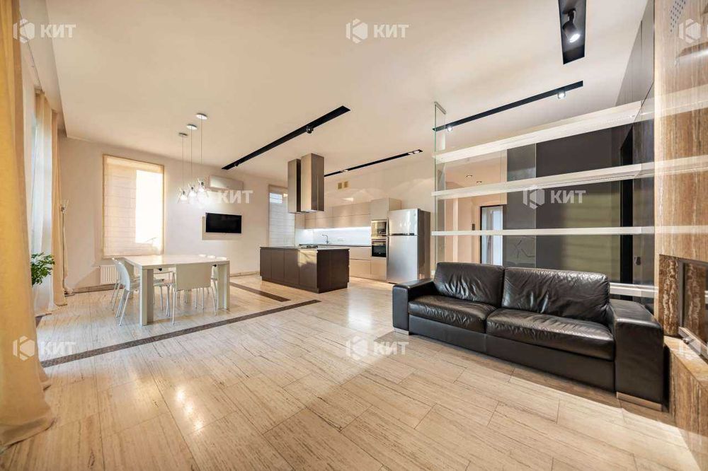 Будинок з басейном,Флоринка, Поряд Олексіївка ( Алексеевка ) 130140