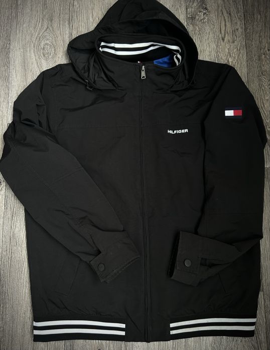 Бомбер Tommy Hilfiger Hooded Nylon Windbreaker Jacket Originals