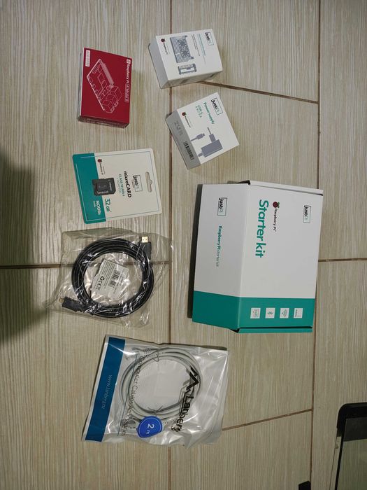 Komplet Raspberry Pi4B 4GB 32GB obudowa aluminiowa z wentylatorami