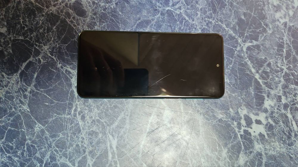 Продам телефон Redmi Note 9s