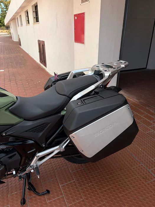 Honda NC750X - 2025