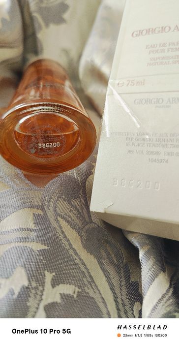 Торг! Жіноча парфумована вода Giorgio Armani Mania 75 мл