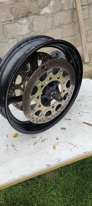 Yamaha R1 rn12 felga tarcze