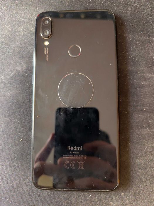 Telemovel Xiaomi Redmi 7 - desbloqueado com capa TT e vidro temperado