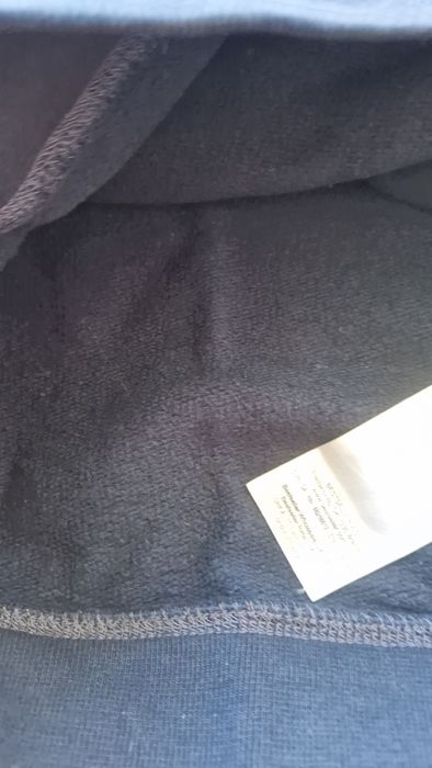 Granatowa bluza z kapturem Jack & Jones w rozmiarze M.