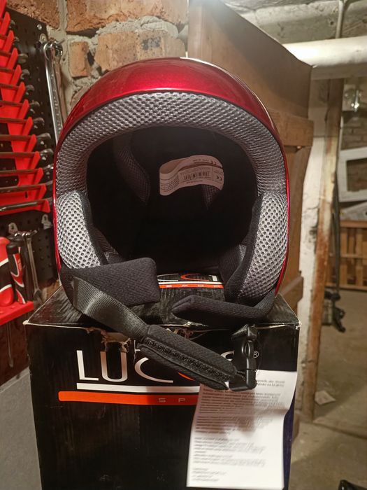 Kask narciarski nowy