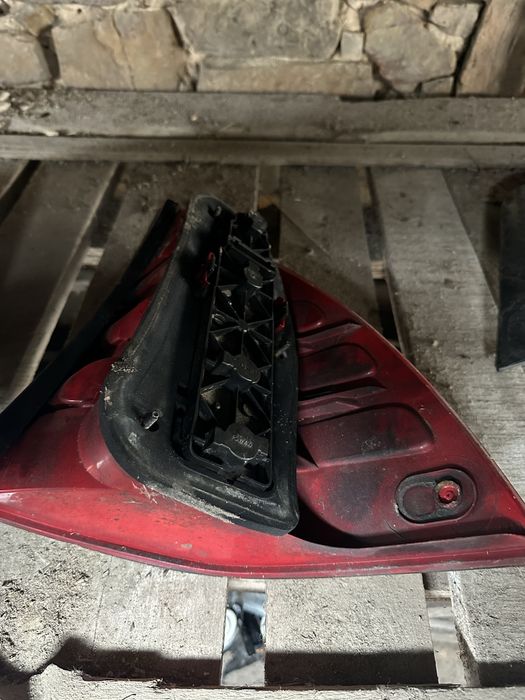 lampa tył tylna lewa mercedes w203 c klasa kombi