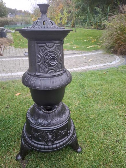 Piecyk żeliwny typu koza