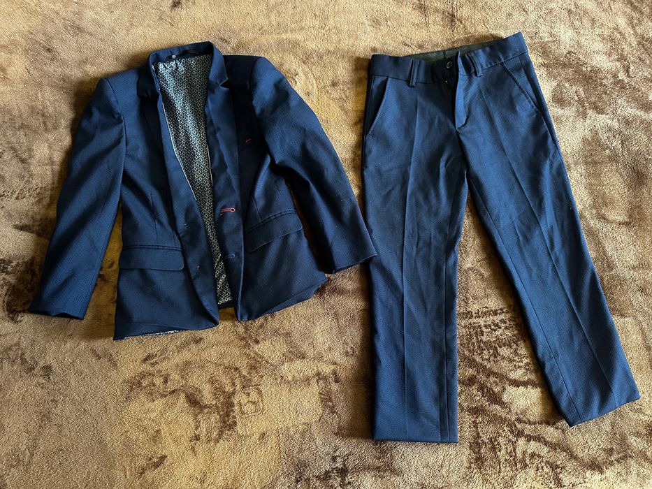 Костюм детский в школу