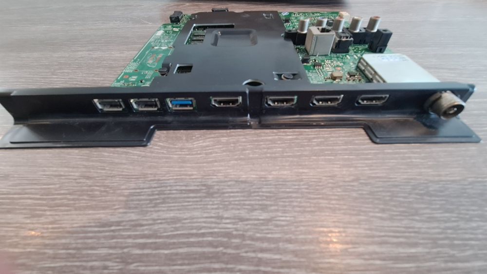 Motherboard Placa principal TVs 40" a 55" Samsung