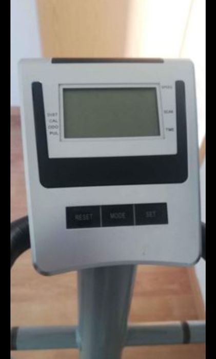 Elitica em excelente estado