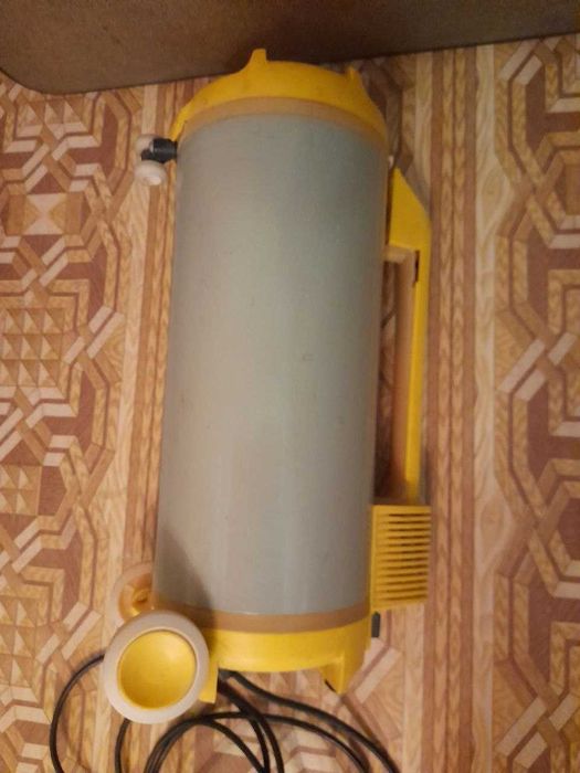 Пилосос "Ракета - 12 А"