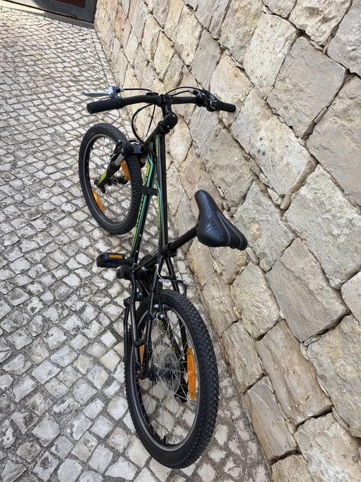 Specialized Hotrock
