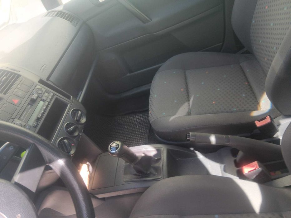 VW Polo 1.2 Gasolina (2004) - Apenas 148.000km - 5 portas