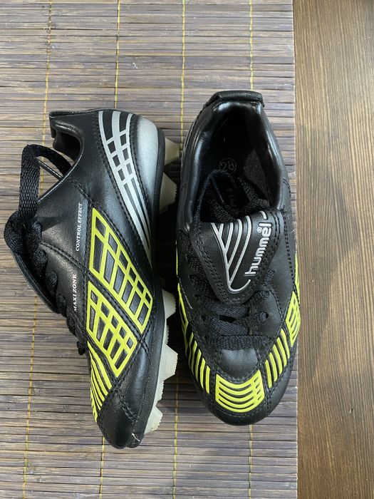 Бутси дитячі 28 розмір