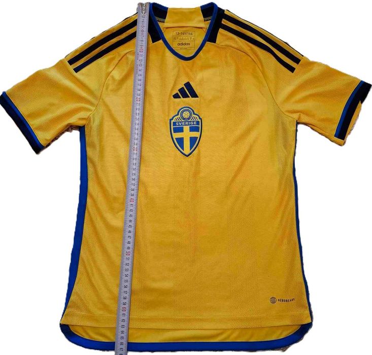 Футболка Adidas б/в
