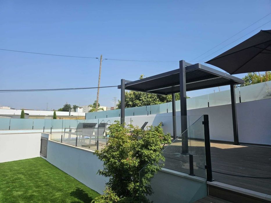 Jardins em relva sintética