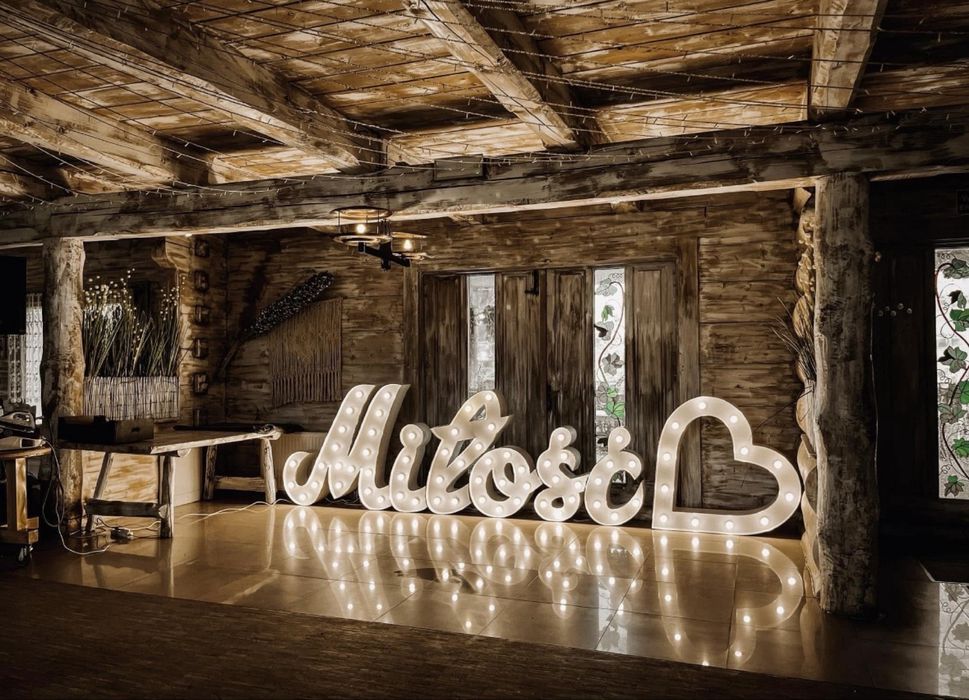 Atrakcje weselne - Fotolustro, Selfie lustro, Napis LOVE/MIŁOŚĆ,Dym