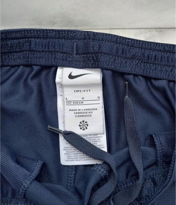 Спортивні штани Nike original на вік 11-13 років