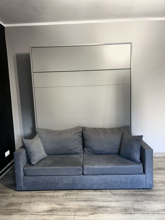 Półkotapczan, łóżko, sofa