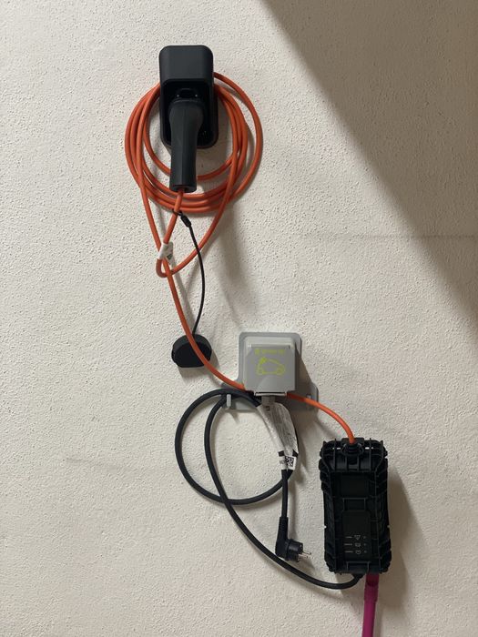Carregador doméstico para híbrido plug-in/eléctrico 2,4 KW (oferta de suporte)