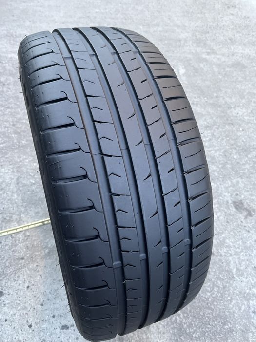 Шина літня Nereus 235*40R19