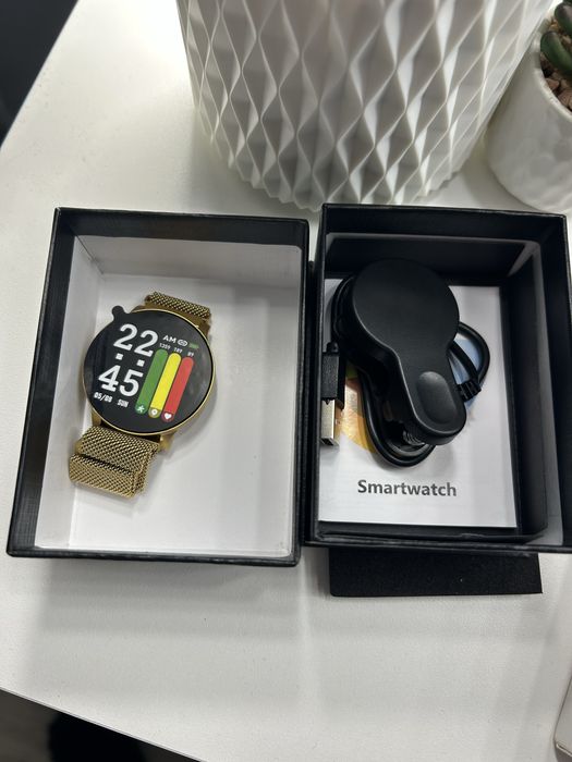 Sprzedam nowy Smartwatch