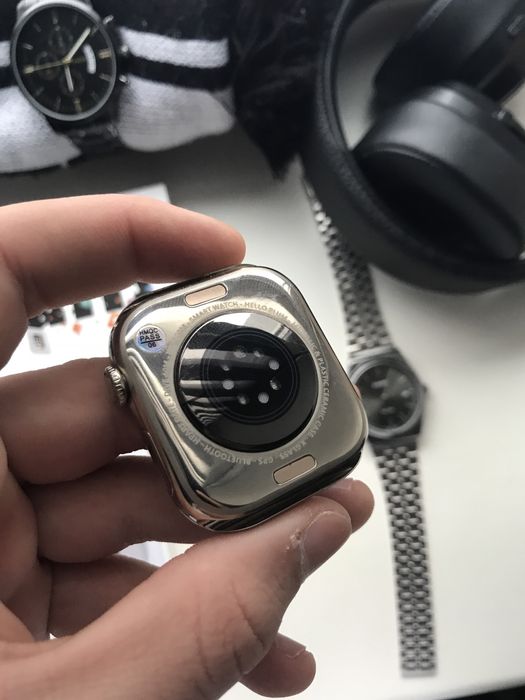 Продаю смарт годиник SMART•WATCH