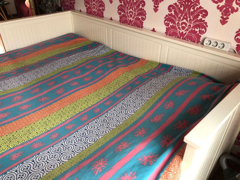 Cama de casal dupla praticamente nova