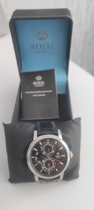 Годинник ROYAL London (41040-02)