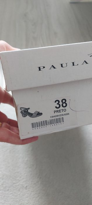 Sandálias Novas Salto Paula Urban Pele com strass