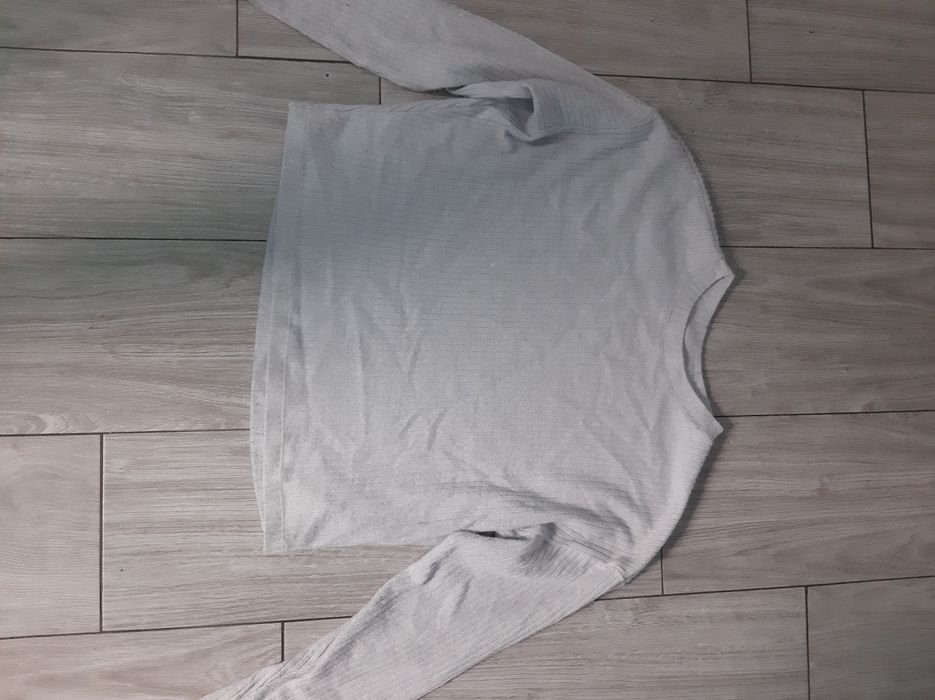 Sweter dziewczęcy