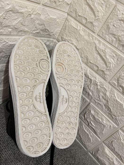 Кеди adidas кросівки