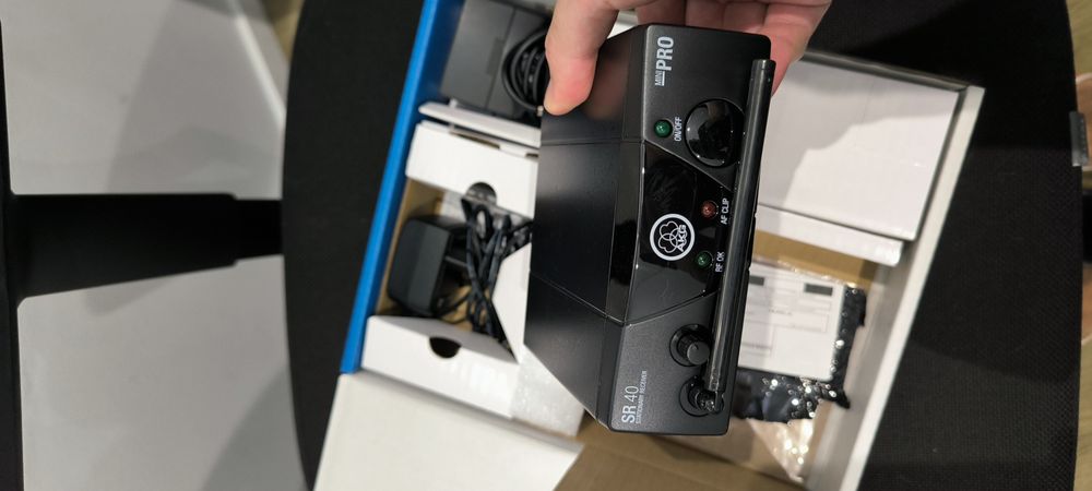 Wireless guitar AKG WMS 40 Mini Instrument