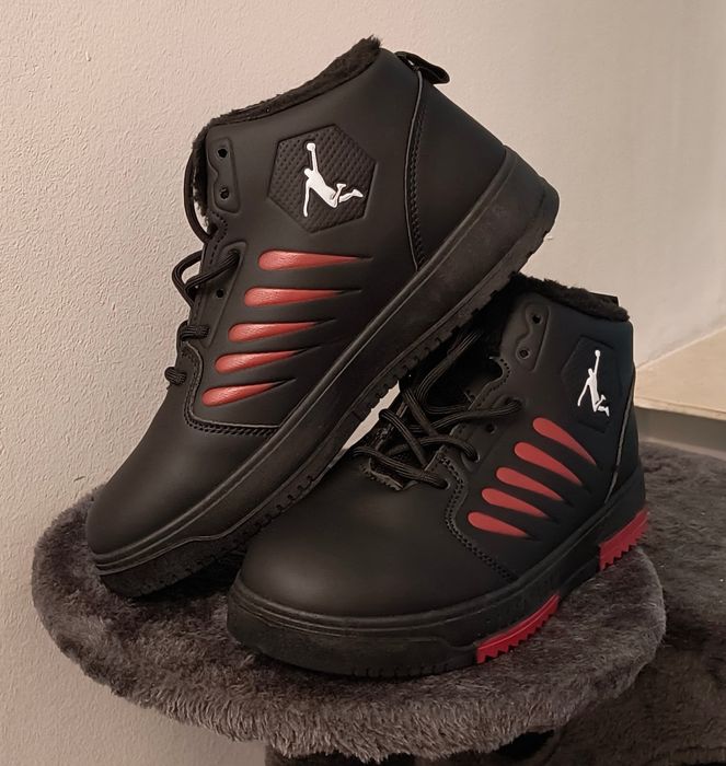 Męskie zimowe ciepłe termoizolowane sneakersy