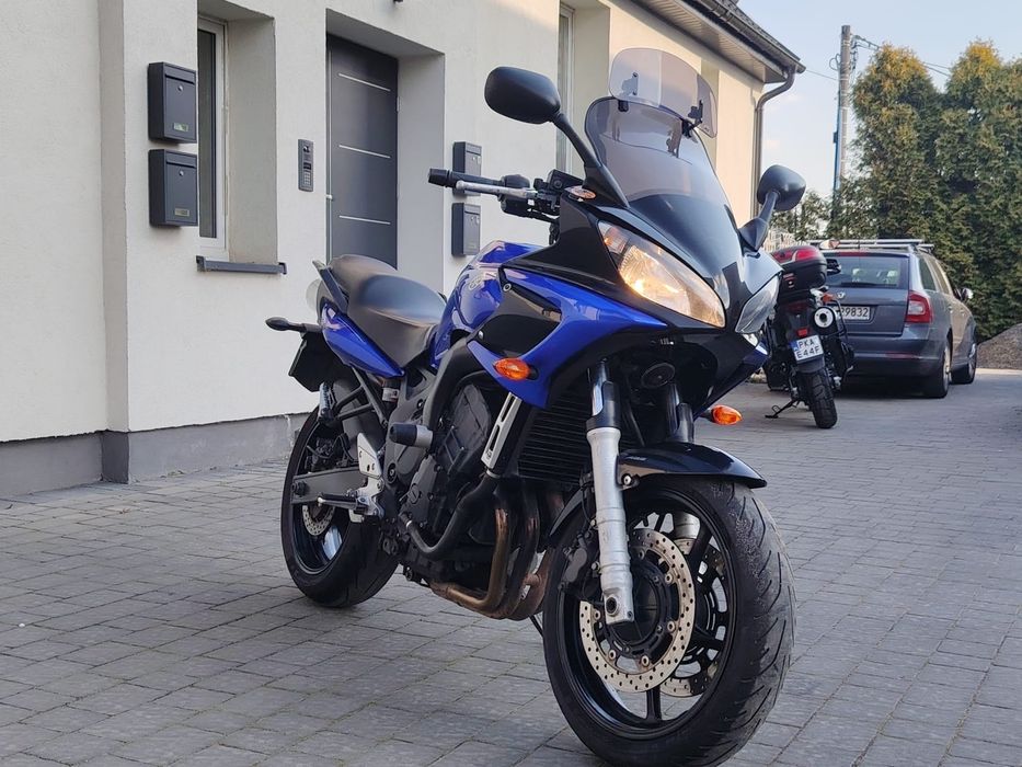 FZ6 z ABS od kobiety;-)