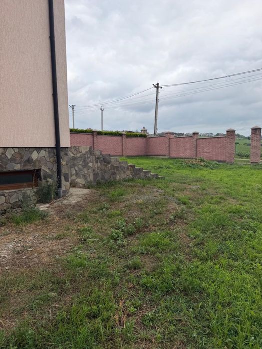 Продається 5кімнатний будинок В Кучурів вул В Великого
