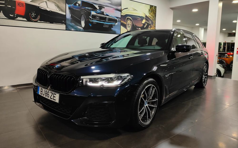 BMW 530 e Pack Desportivo M