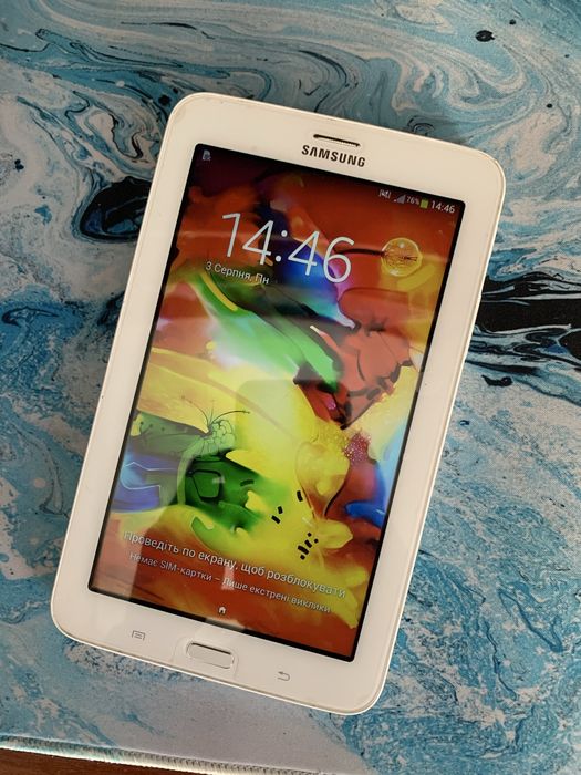 Продам два планшета одним лотом HUAWEI Mate Pad T8 Wi-Fi 16gb та Samsung SM-T111