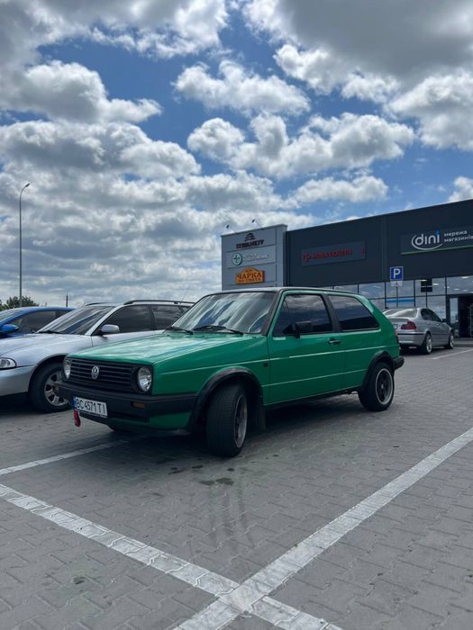 Гольф 2  1.6 …..